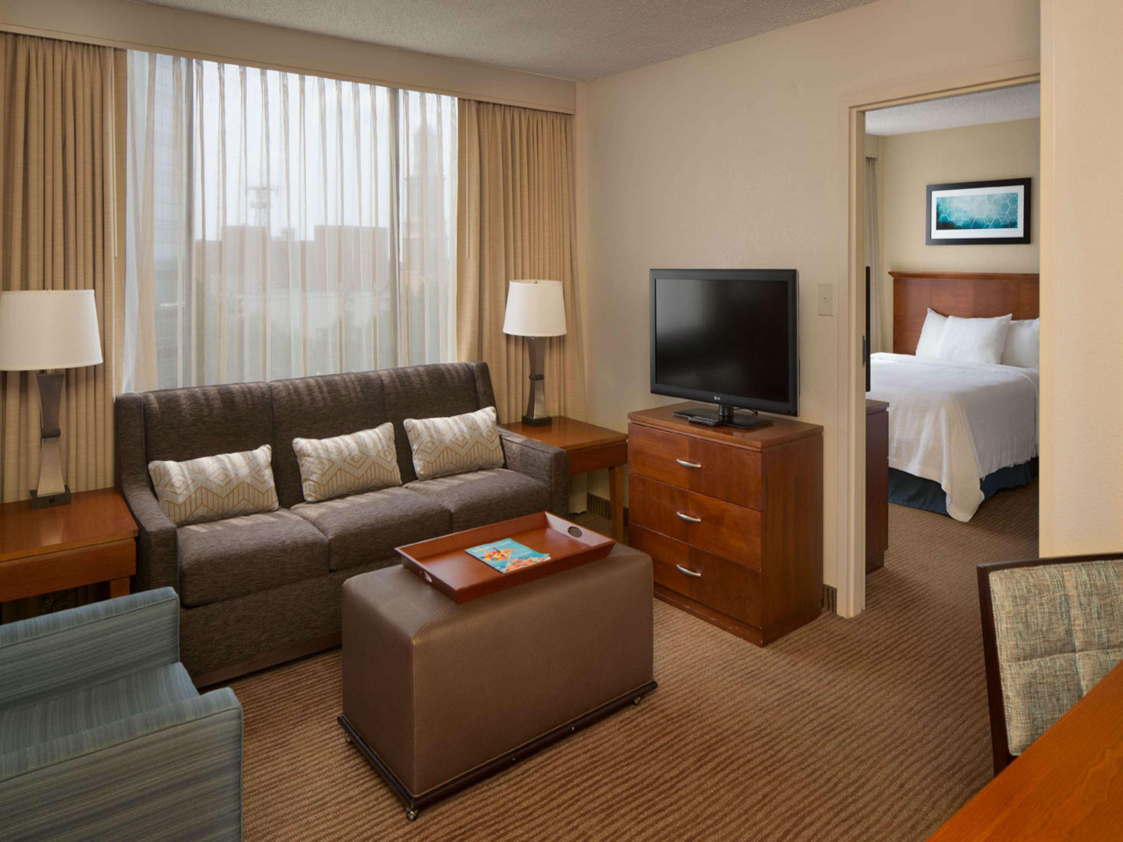 Embassy Suites Winston-Salem Kültér fotó