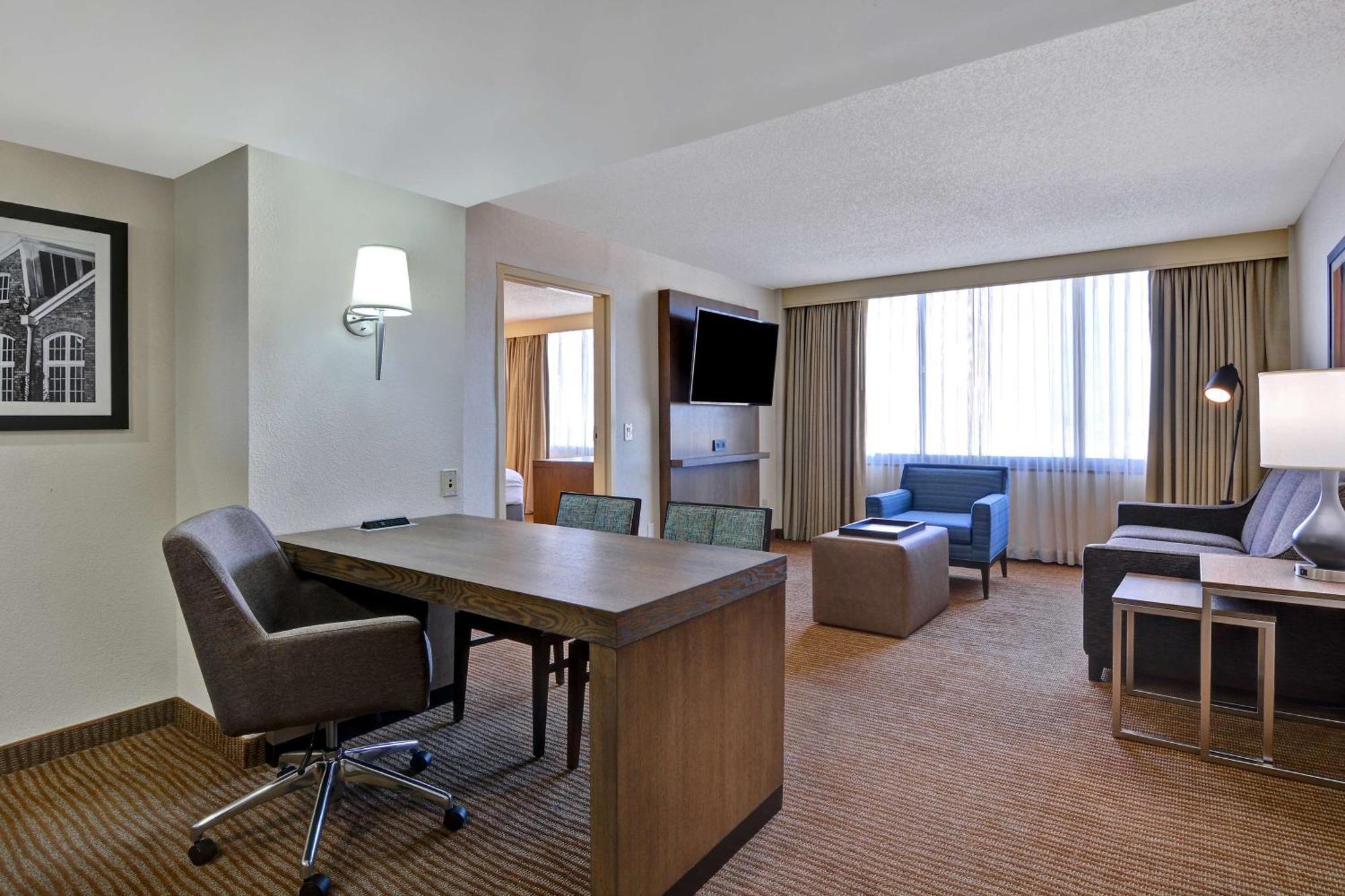 Embassy Suites Winston-Salem Kültér fotó
