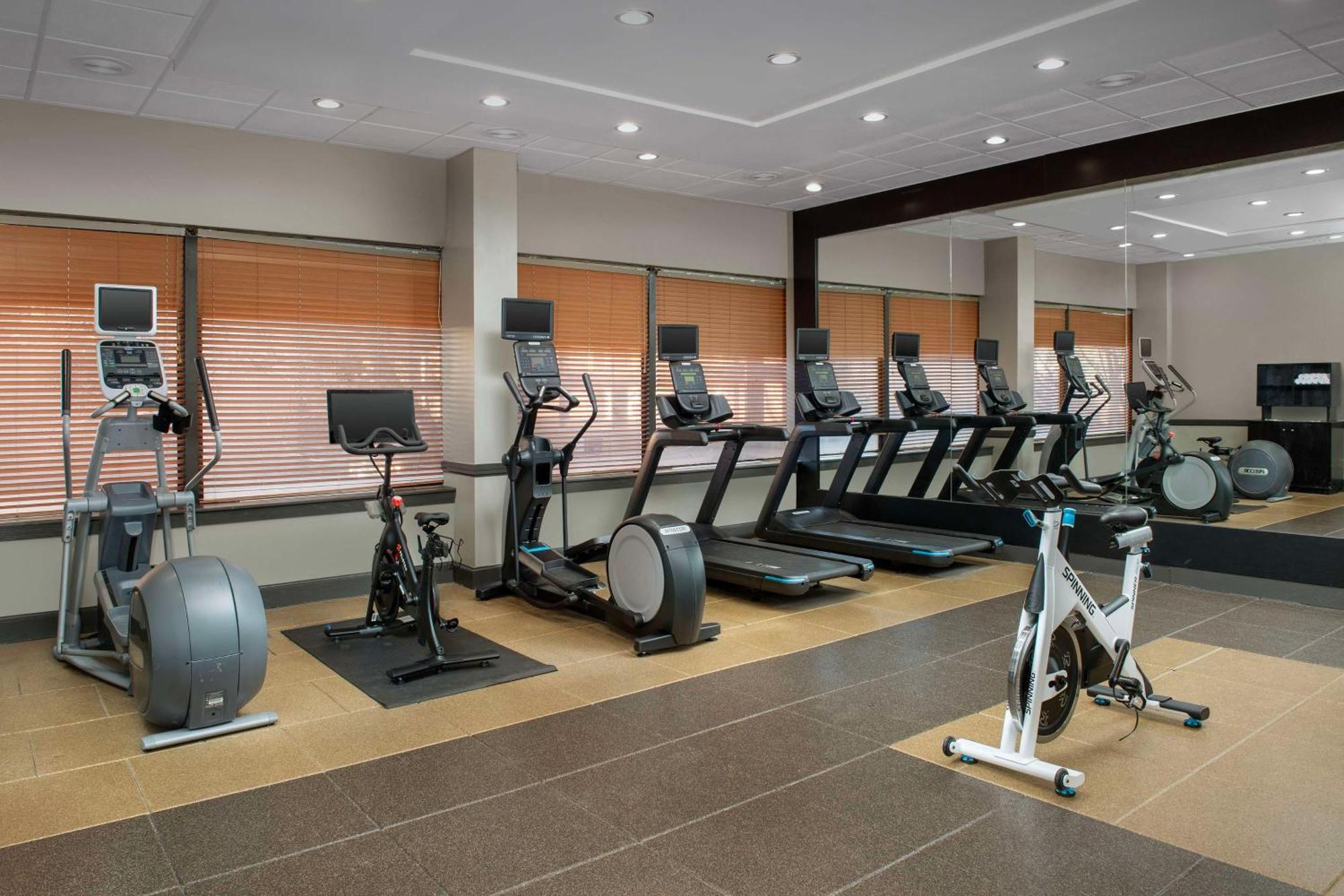 Embassy Suites Winston-Salem Kültér fotó